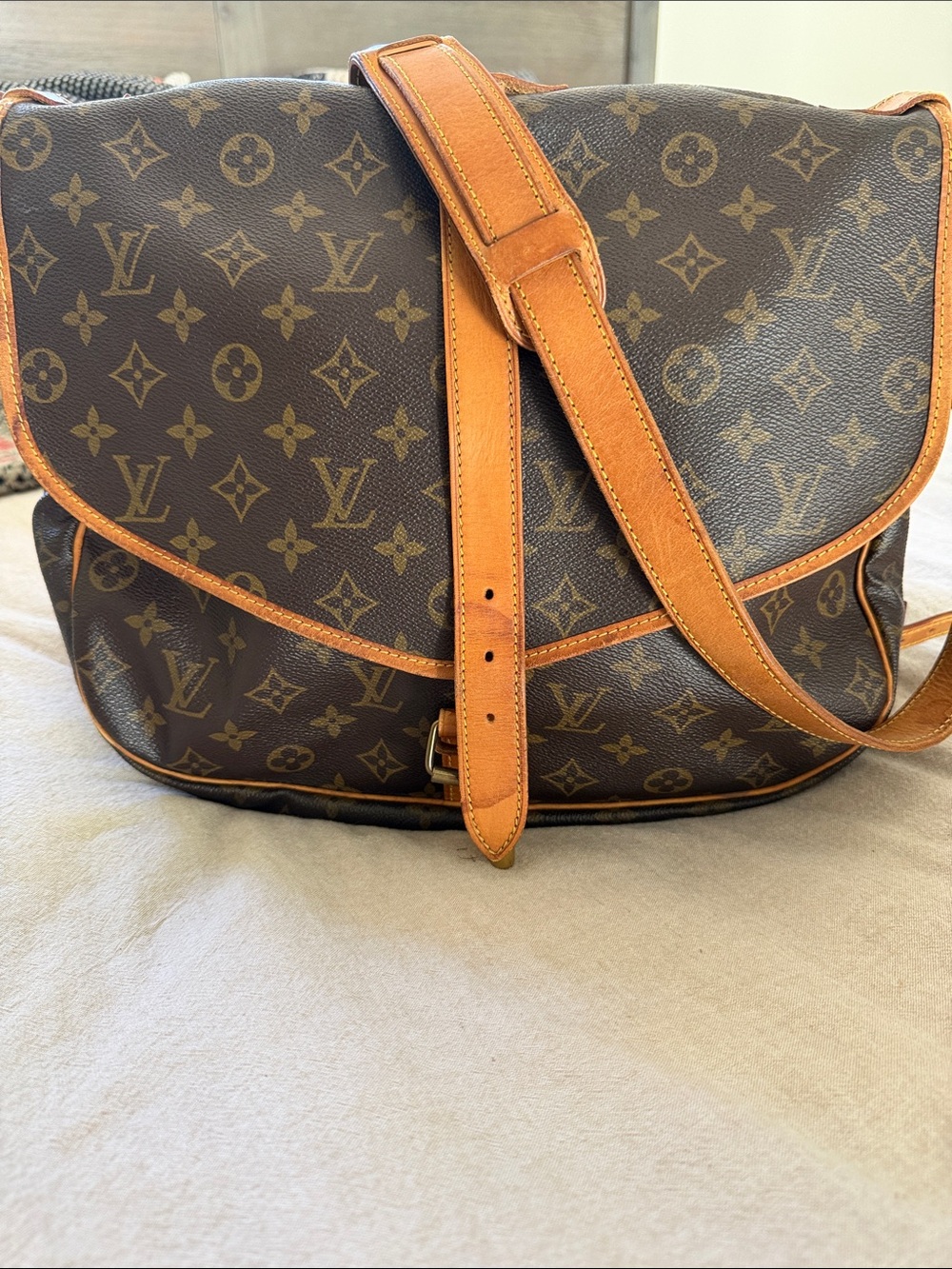 Louis Vuitton Saumur 35  Monogram